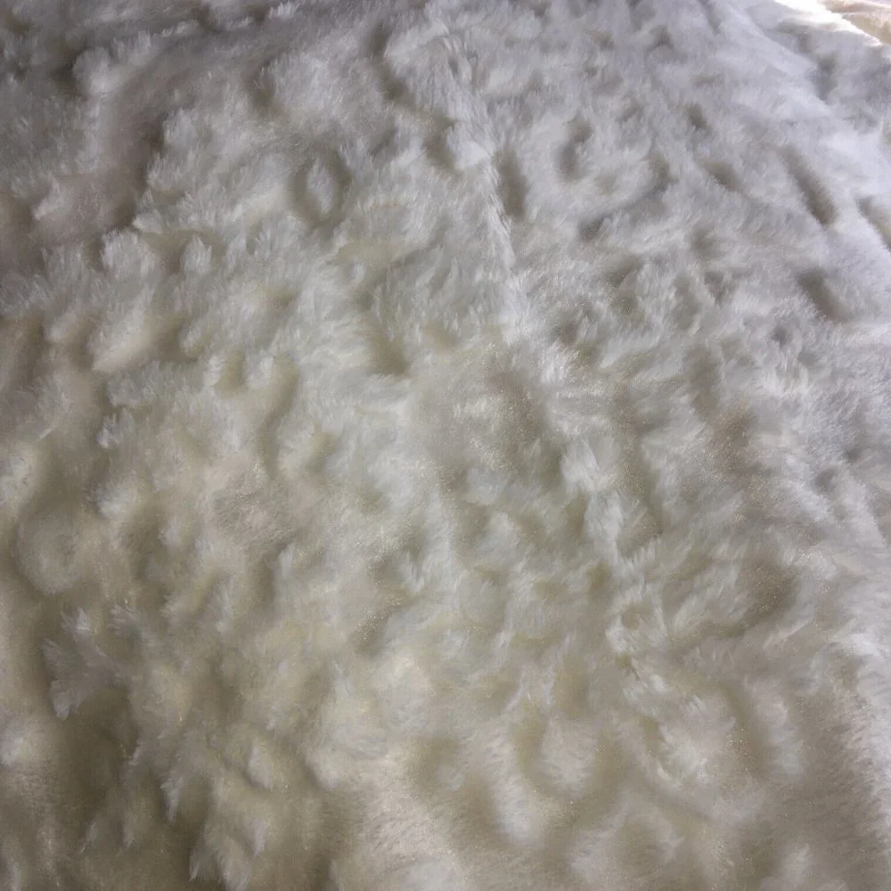 CYNTHIA ROWLEY Snowflakes Faux Fur Throw Blanket Christmas Holiday 50x60 NEW